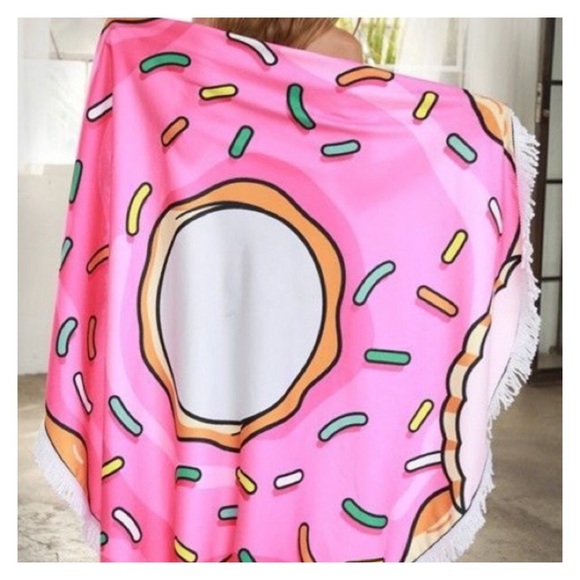 Pink Multi Donut Round Fringe Beach Towel NIP - Picture 3 of 5